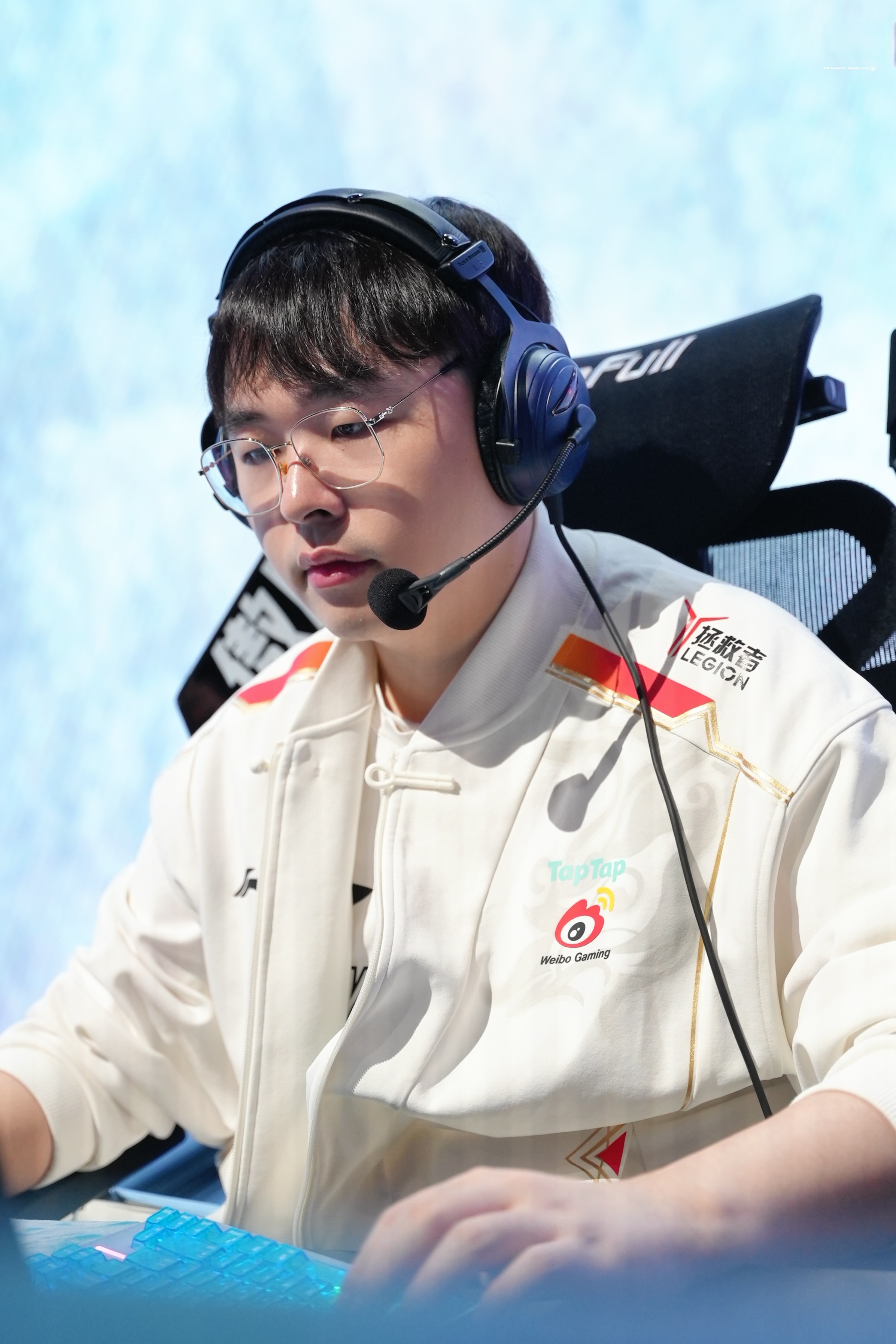 G2绝杀WBG,BDD打出惊人五杀焦点之战小组赛,锁定晋级资格 G2绝杀WBG,BDD打出惊人五杀焦点之战小组赛,锁定晋级资格