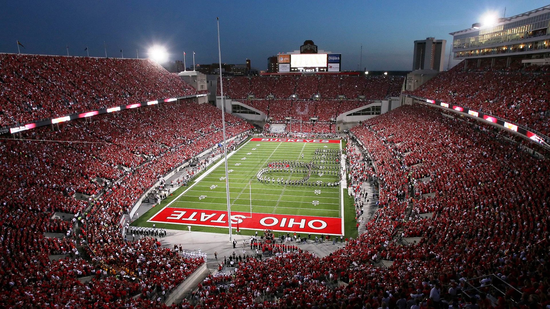 开云体育中国-赛道上的王朝更迭，谁将加冕新王？